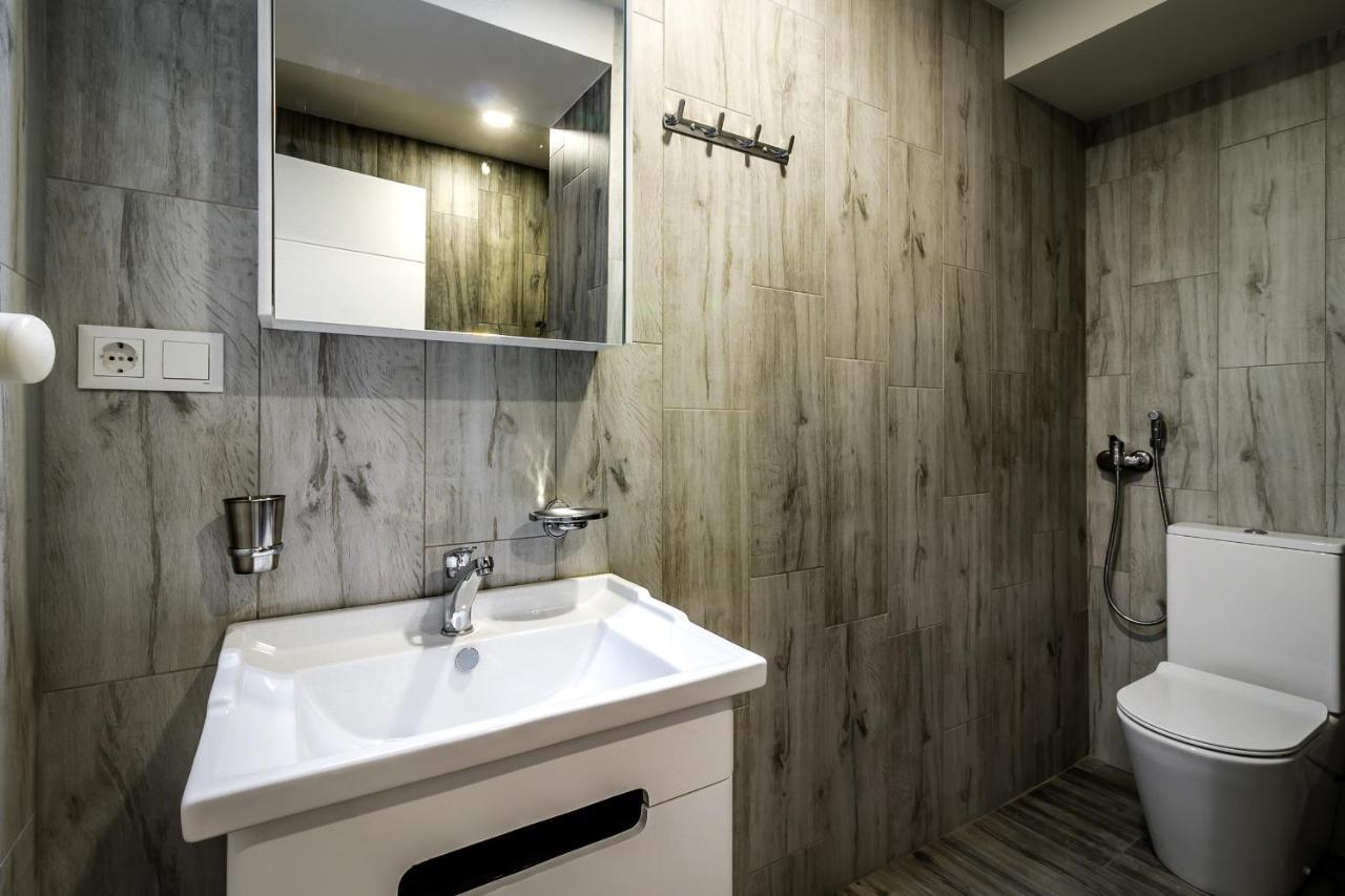 Modern Apartment In Old Tbilisi Exterior photo